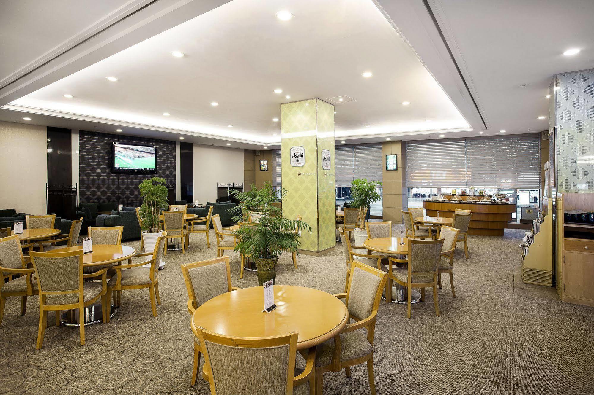 Riviera Yuseong Hotel Daejeon Ngoại thất bức ảnh